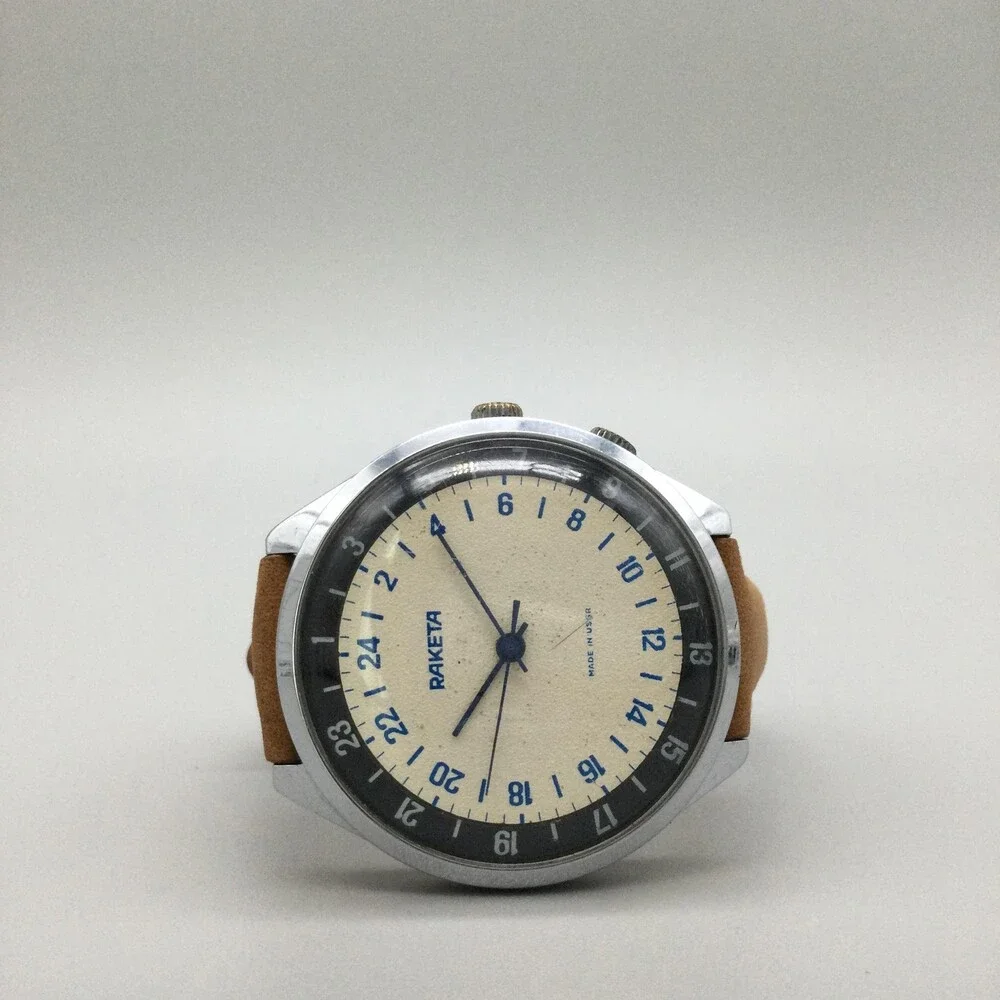 Vintage Raketa Mens Watch 40mm Silver Tone Cream 24 Hour Dial Manual USSR